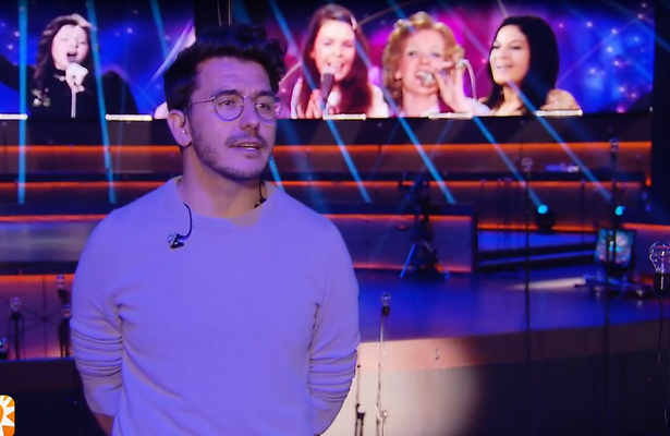 Jan Smit vertelt backstage over zijn burn-out